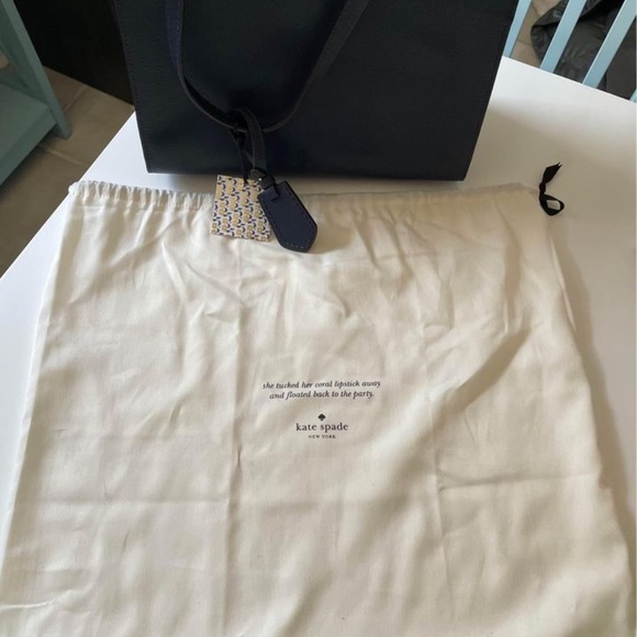 Kate Spade Bag - Picture 2 of 11